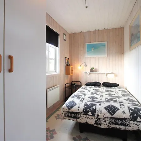 Aukusti - 600m From The Sea By Interhome Feriehus