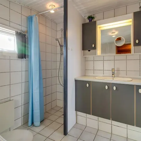 Aukusti - 600m From The Sea By Interhome Feriehus *